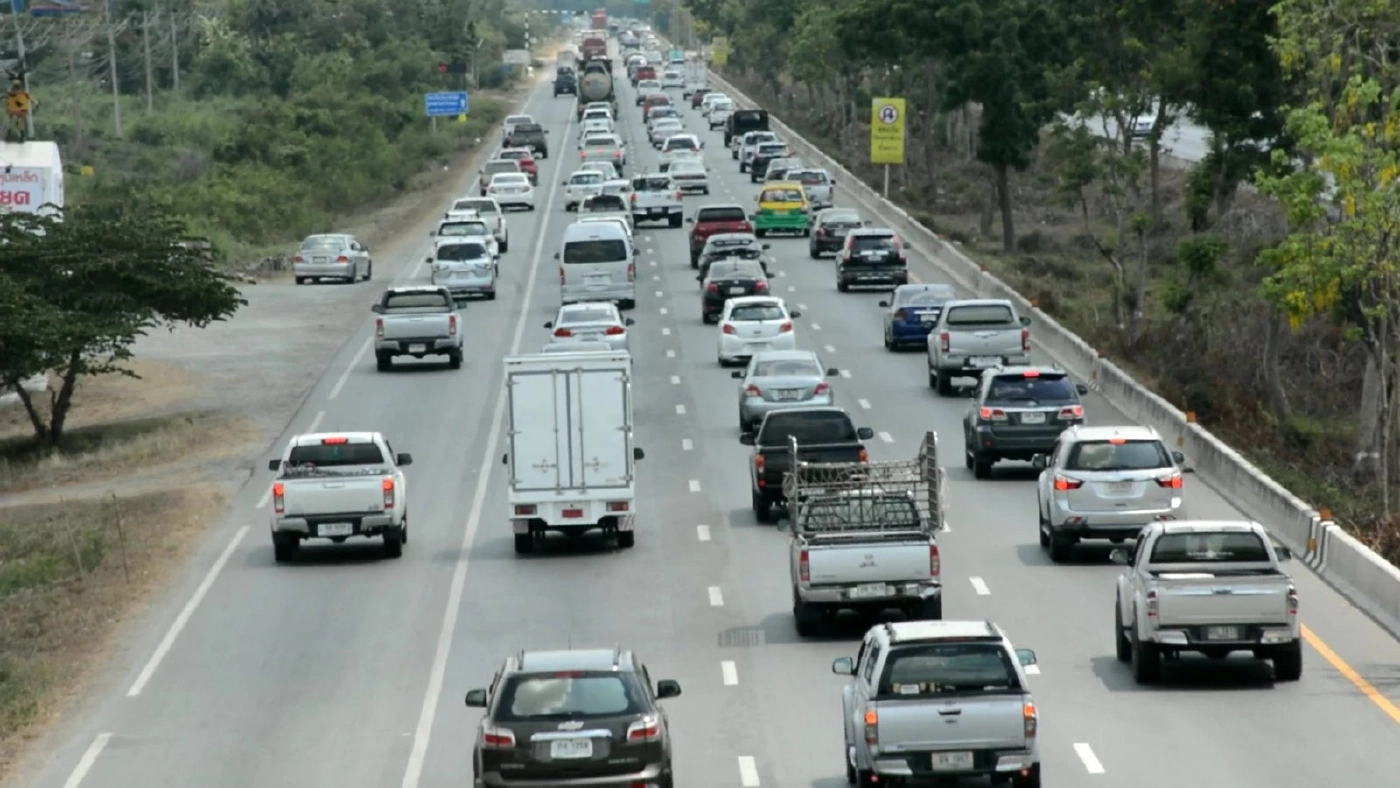 ตำรวจทางหลวง ประกาศ 7 เส้นทาง ห้ามรถสิบล้อวิ่งช่วงสงกรานต์ เริ่ม 12 เม.ย.นี้