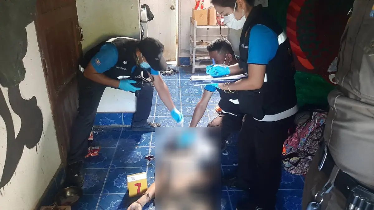ผัวหึงโหดหักขาโต๊ะทุบเมียดับ