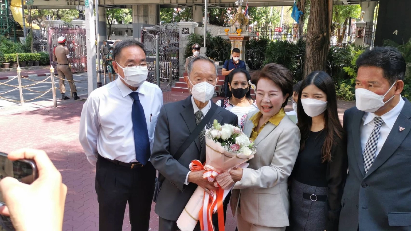 "ชาญวิทย์ เกษตรศิริ" ร้อง ผบ.ตร.อ้าง ชายฉกรรจ์คุกคาม