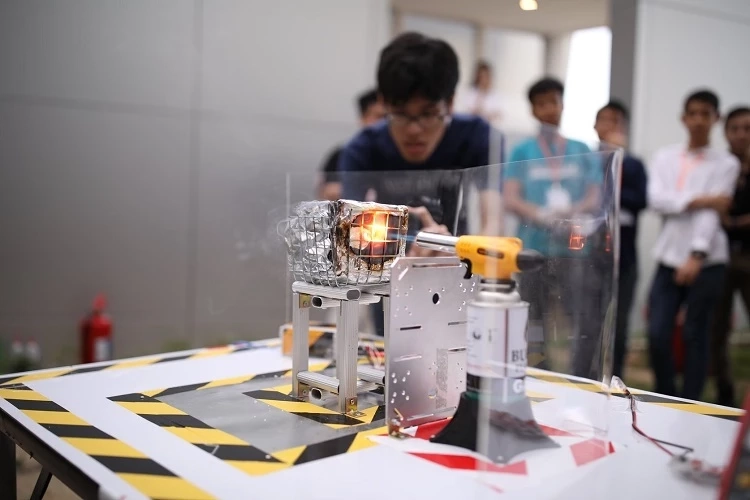 สาวกสุดปลื้ม 2 สาวสมาชิกวง BNK48 ได้ร่วมทริป Space Camp ที่ NASA