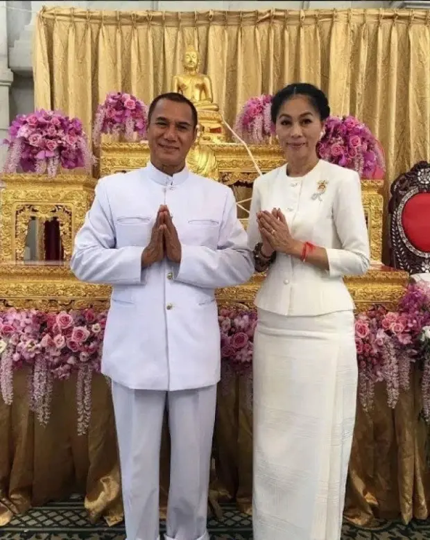 เปิดโพสต์แรก คู่ชีวิต เอก สรพงศ์ ขอโทษที่เข้มแข็งไม่พอ ในวันที่แสนทรมานใจ