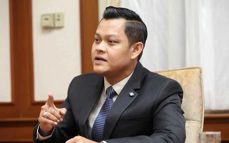 "นายกฯ" วอนปชช. สังเกตอาการ ตรวจ ATK ก่อนกลับมาทำงานในวันพรุ่งนี้