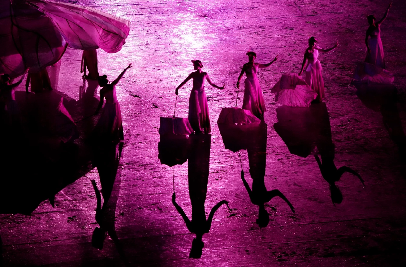 ประมวลภาพพิธีเปิด "ซีเกมส์ 2021" เวียดนามจัดการแสดงสุดประทับใจ