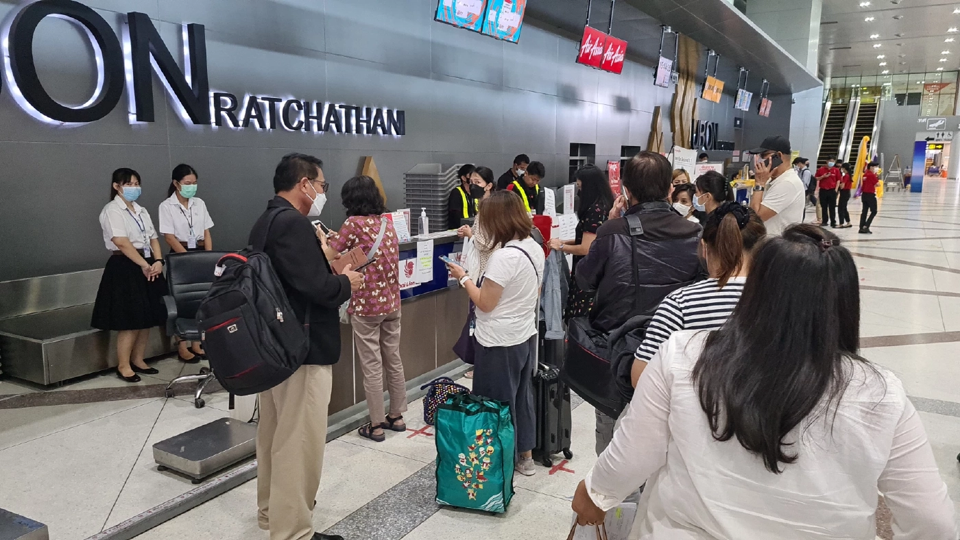 เครื่องบินยางแตก ทำการบินพาณิชย์สนามบินอุบลฯ ยกเลิก 9 เที่ยวบินวันนี้