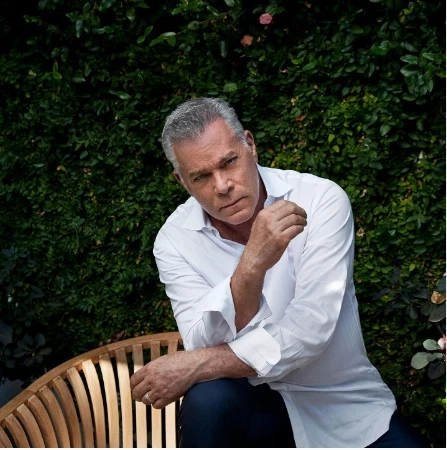 เรย์ ลีอ็อตต้า นักแสดงคนดัง จาก Goodfellas สุดยอดหนังมาเฟีย เสียชีวิตแล้ว