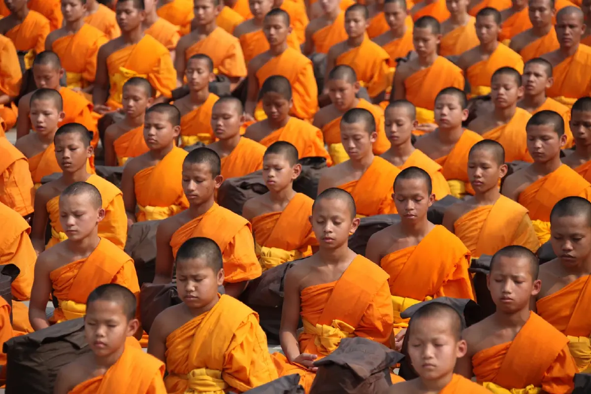 "นายกฯ" สั่งสางปัญหาวงการสงฆ์  เล็งเพิ่มโทษอาญาพระ-สีกาทำผิด