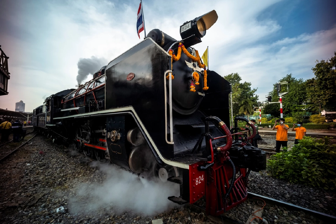 เปิดจองตั๋ว รถจักรไอน้ำขบวนพิเศษ "กรุงเทพ–นครปฐม" วันเฉลิมพระชนมพรรษาพระราชินี