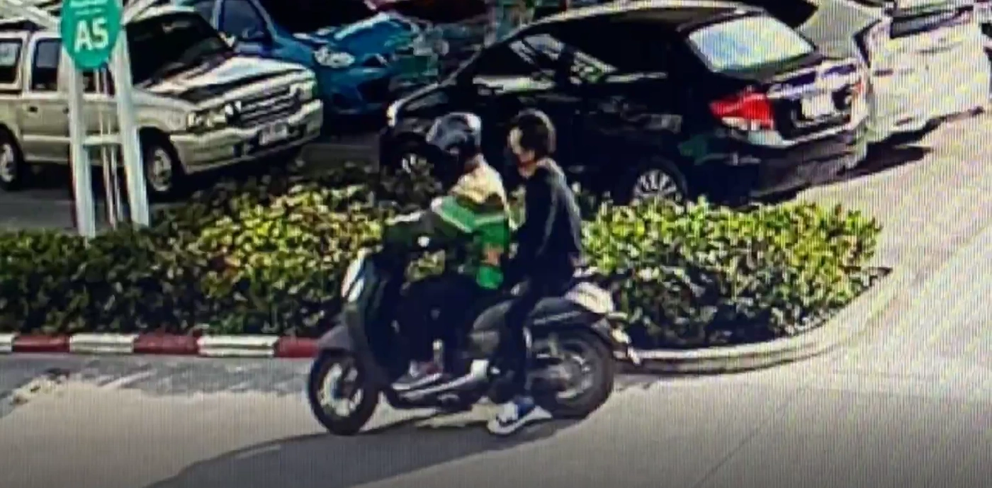 รวบ 2 คนร้ายใช้ปืนจี้ชิงทอง 86 บาท ขยายผลจับ 3 ผู้ร่วมขบวนการ