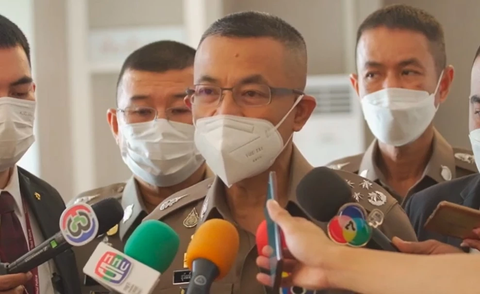 พล.ต.อ.สุวัฒน์  แจ้งยอดสุข  ผู้บัญชาการตำรวจแห่งชาติ (ผบ.ตร.) 