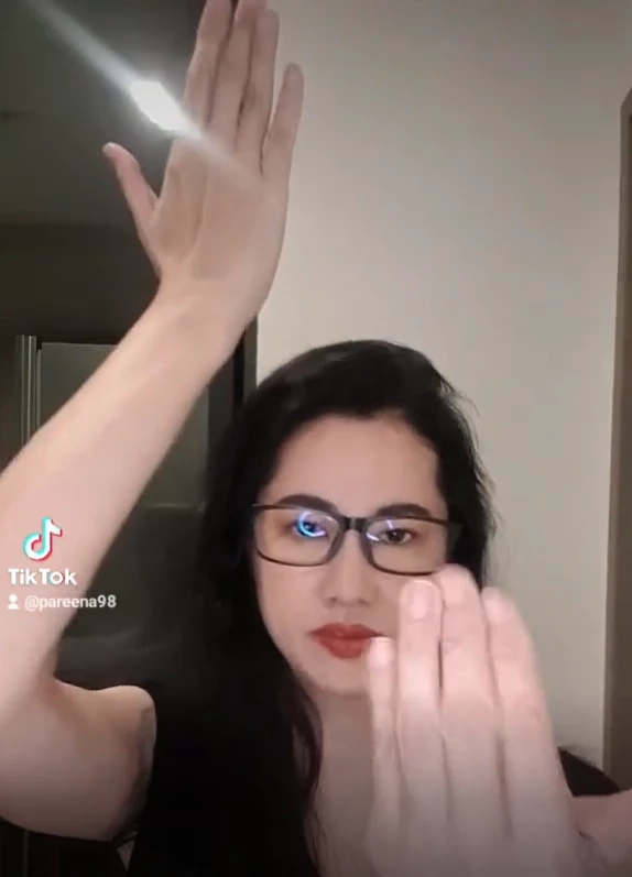 ฮือฮา! "เอ๋ ปารีณา" เอาด้วยเลียนแบบ "คังคุไบ" ถูกโซเชียลแซวปังหรือร่วง