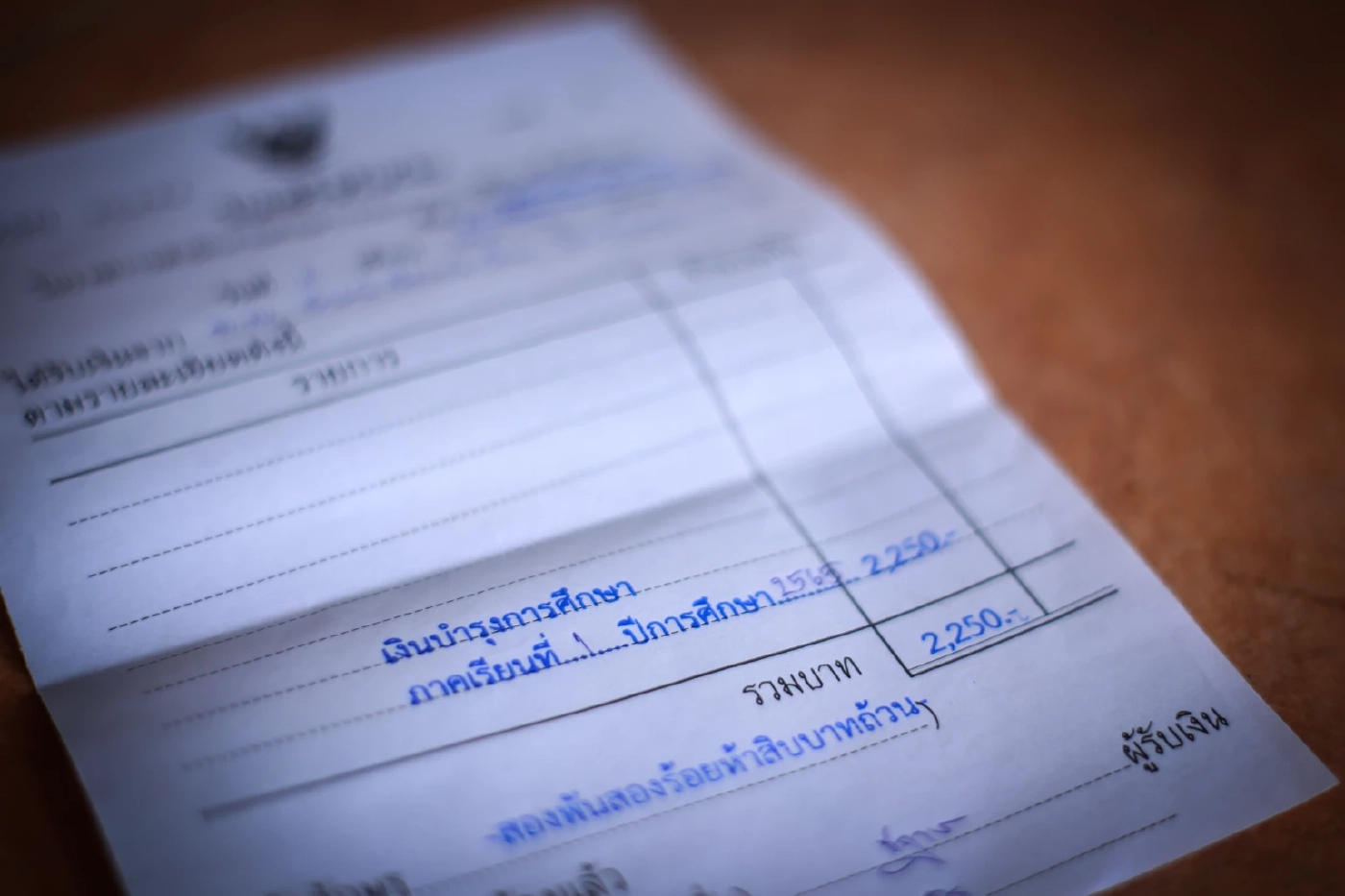 "เรียนฟรี 15 ปี" ไม่มีอยู่จริง เผยข้อมูลการศึกษา เด็ก 2.4 ล้าน ส่อหลุดนอกระบบ