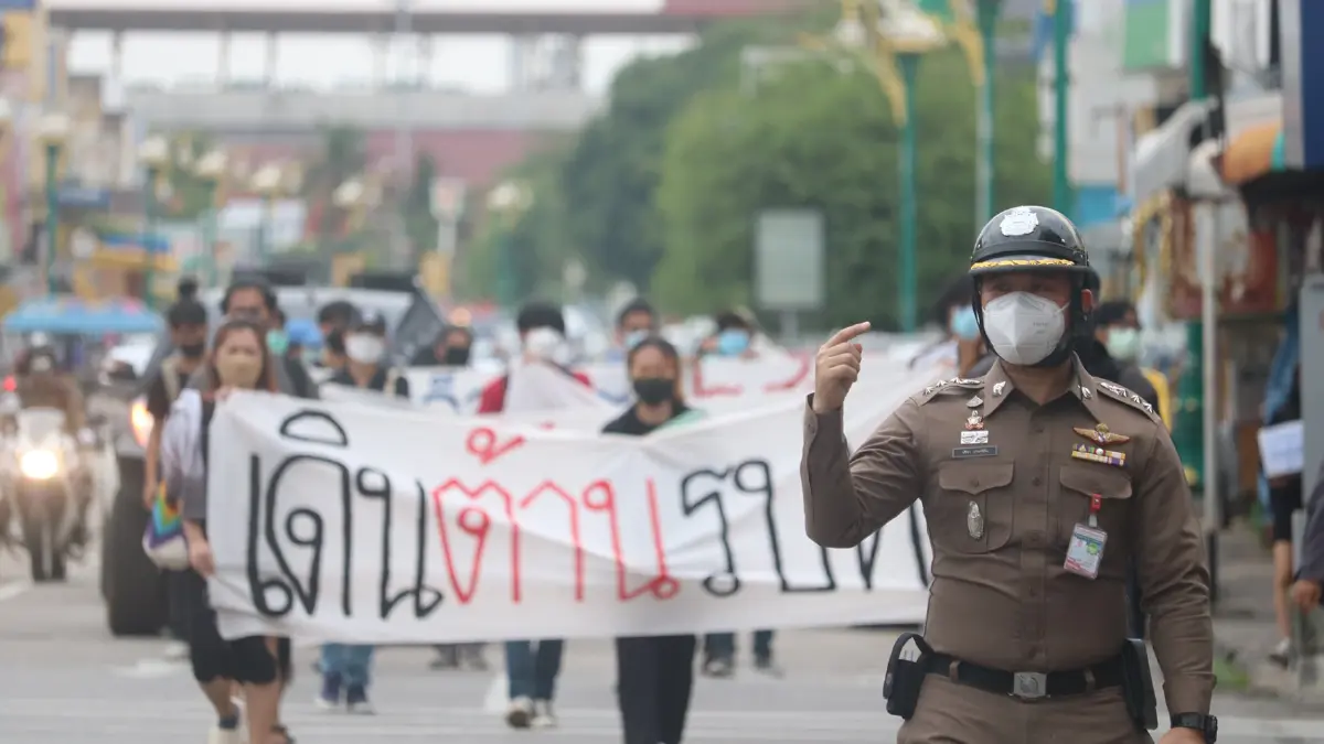 คนเสื้อแดงขอนแก่นซัด 8 ปีรัฐประหารสร้างแต่หนี้