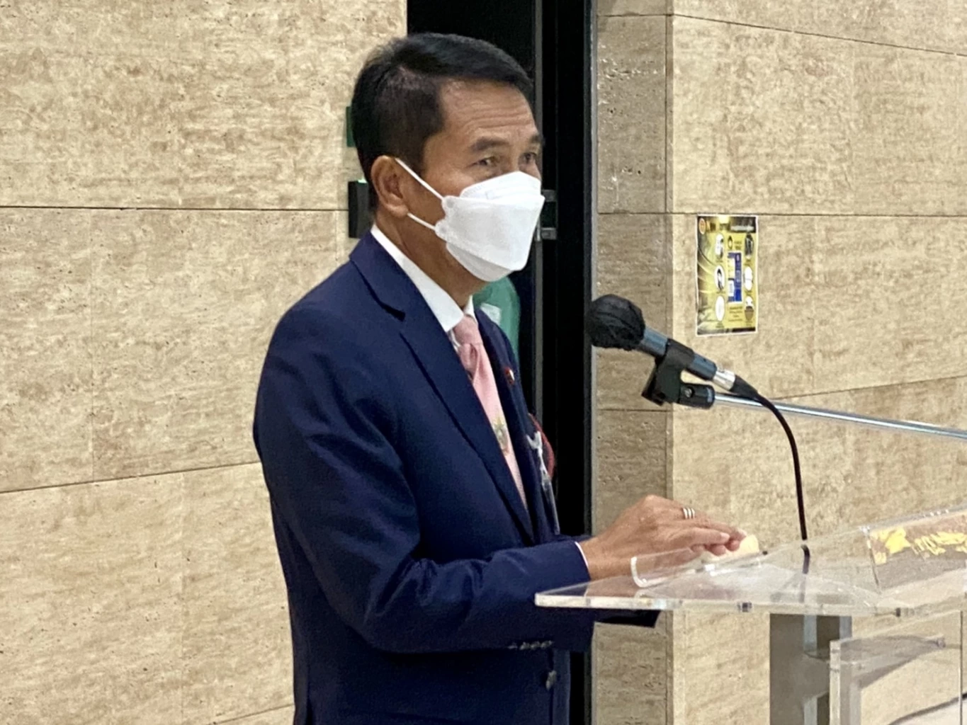 ฝ่ายค้าน ตั้งธง ไม่ยกมือผ่านงบฯปี 66 ชี้ หมดหวัง จัดไม่ตรงปัญหา