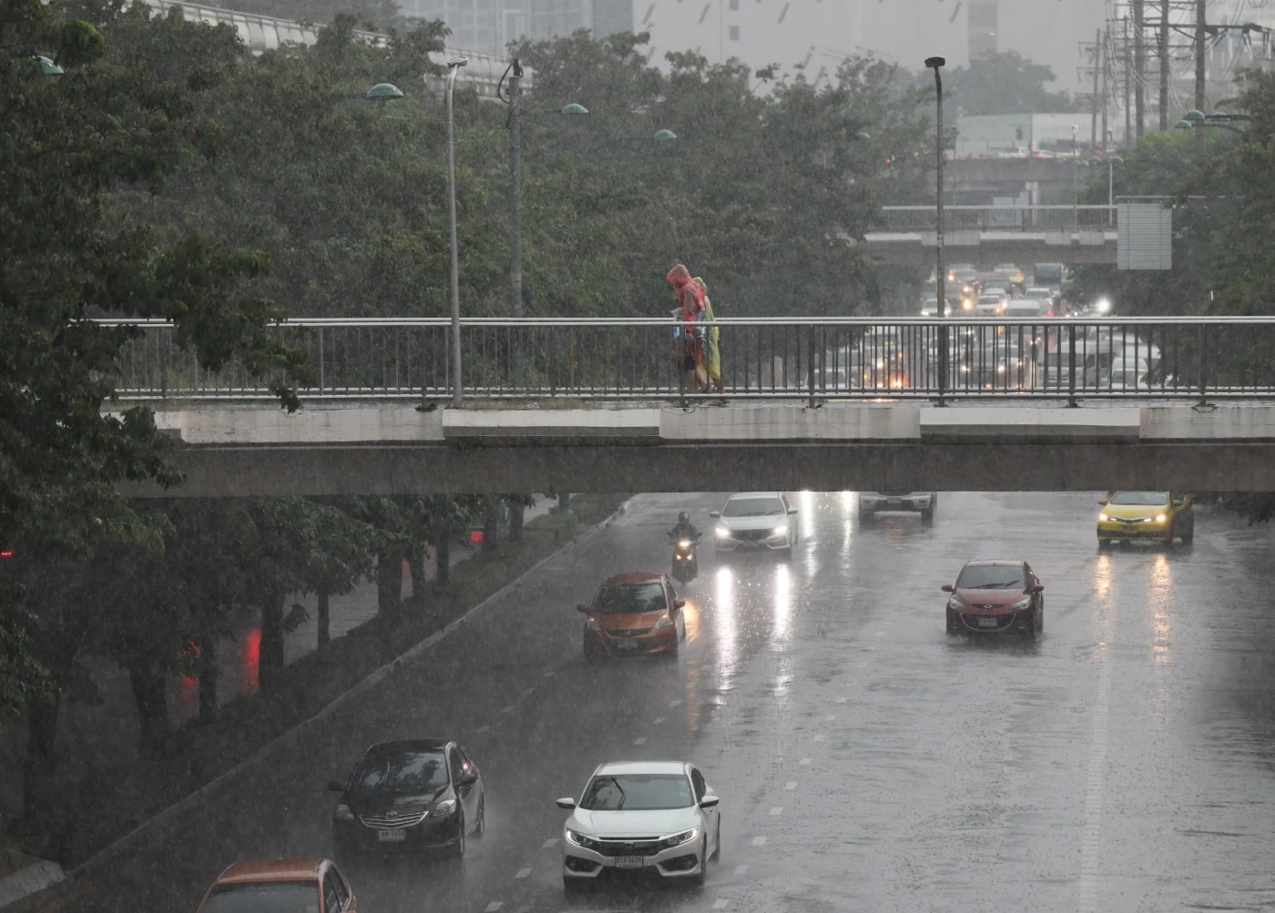 สภาพอากาศ 7 พ.ค.นี้ มีฝนตกทั่วไทย ภาคใต้หนักสุด มีฝนร้อยละ 70 ของพื้นที่