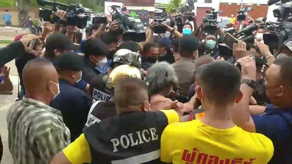 พบ “พระบิดา”พำนักอยู่ในอำเภอภูผาม่านเตรียมตั้งสำนักใหม่