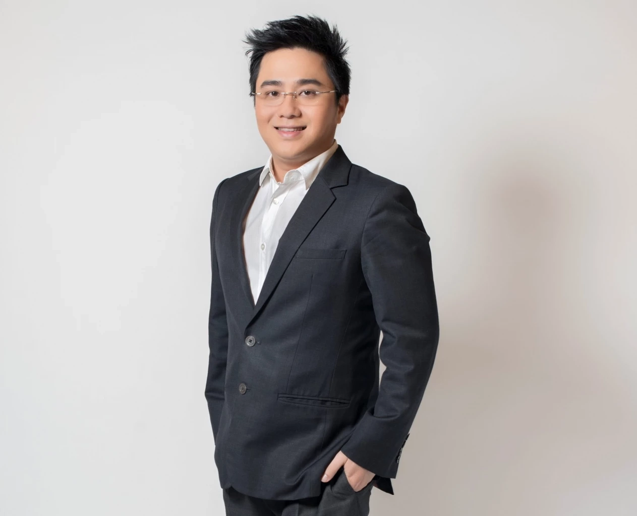 ชวนคนรักดวงเช็กฤกษ์มงคล "หมอช้าง ทศพร" เผยแล้ว เดือนพ.ค.นี้ มีแค่ 3 วัน