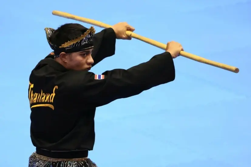 นักออกแบบโวย ผลงานอักษร  “ไทยแลนด์” โผล่เสื้อทีมชาติไม่ขออนุญาต