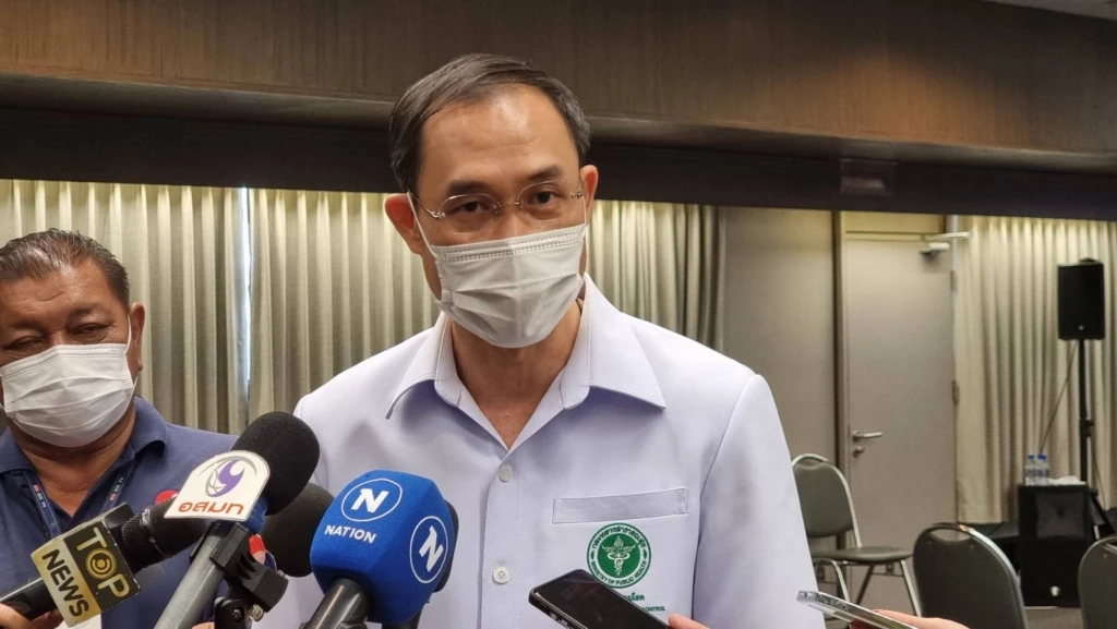 ผวา!! สธ.ไทยติดตามผู้สัมผัสใกล้ชิด "ฝีดาษลิง” 12 ราย พบมาต่อเครื่องที่ไทย