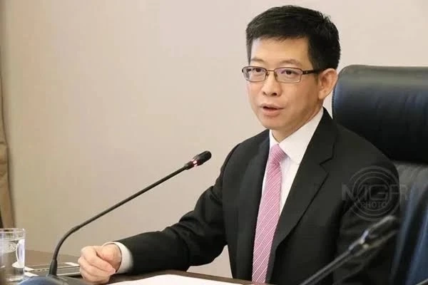 "ดร.กอบศักดิ์"เตือนคนไทย เตรียมรับมือมรสุมเศรษฐกิจลูกใหญ่รอบ 80 ปี