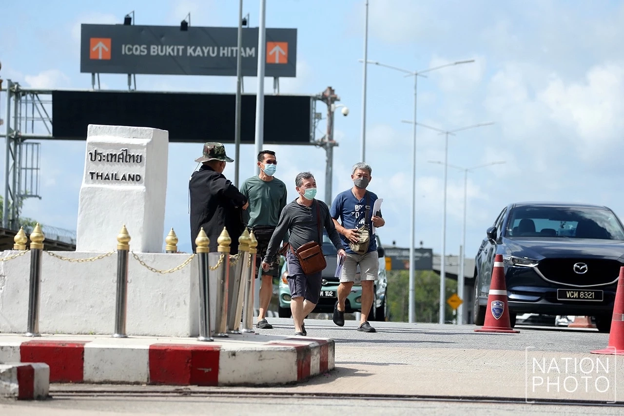 เปิดด่านสะเดาวันแรกรับฮารีรายอ