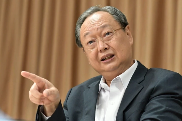 "สนธิรัตน์"ลั่นขอทำ"สร้างอนาคตไทย"เป็นพรรคตัวแปรสลายขัดแย้ง