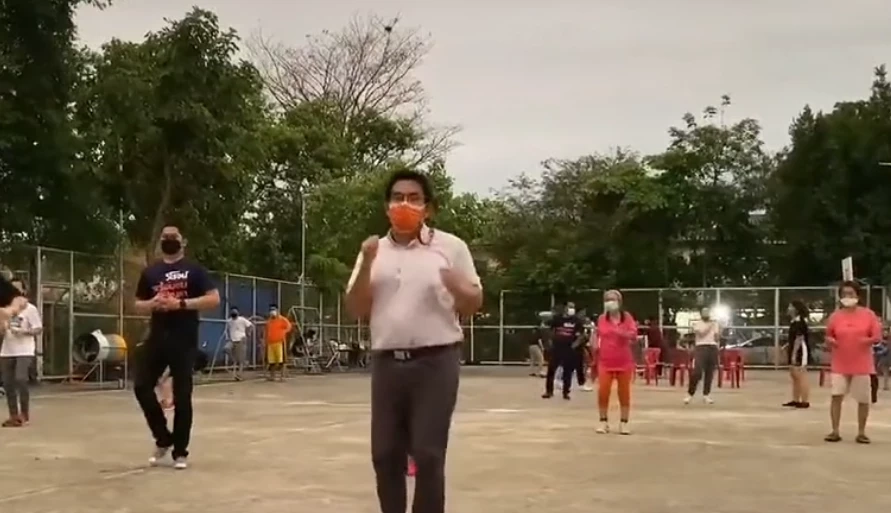 รู้แล้ว! มือแต่งเพลง "วิโรจน์ก้าวไก่" ที่แท้เป็นผู้แข่งขันทำอาหารรายการดัง 