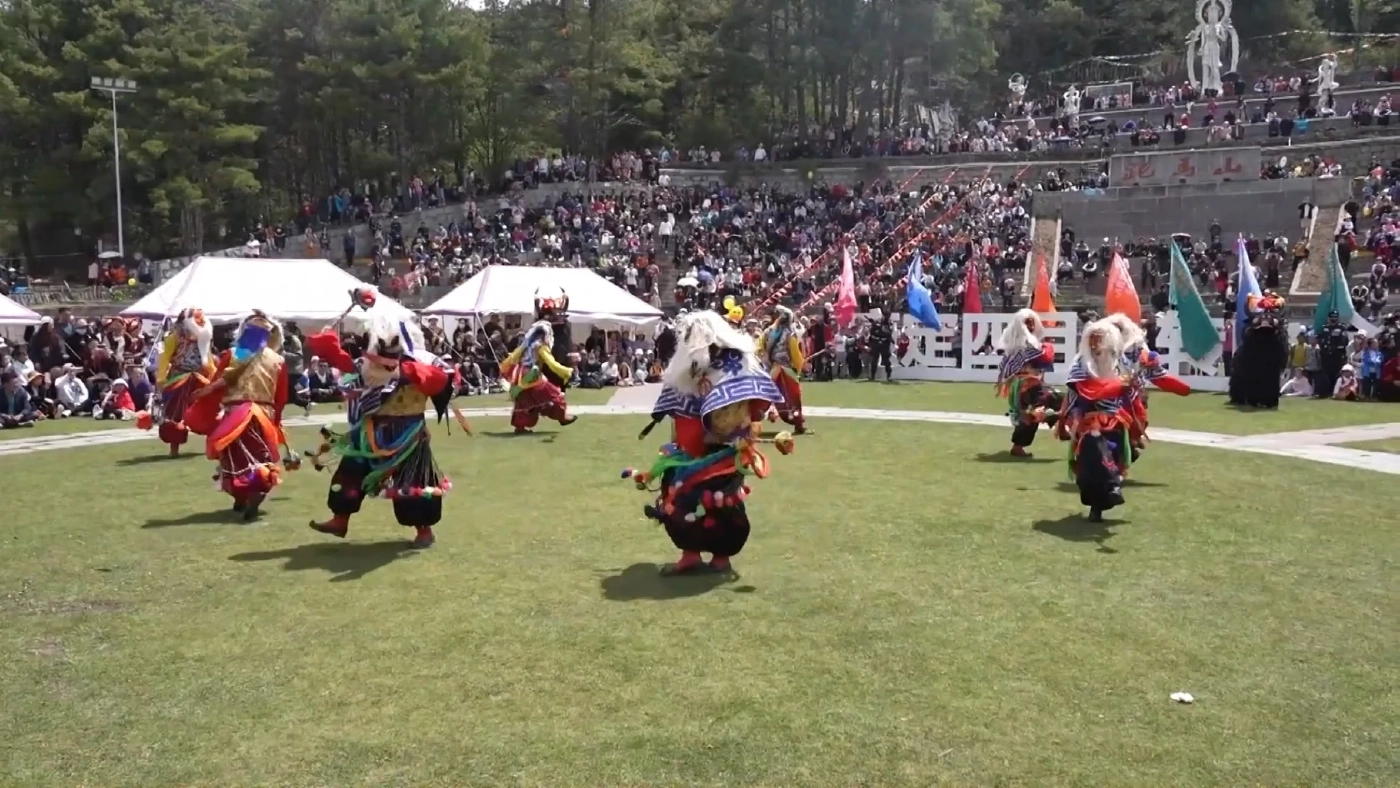 คณะอุปรากรพื้นบ้านมุ่งมั่นสืบทอดอุปรากรทิเบตดั้งเดิม (คลิป)