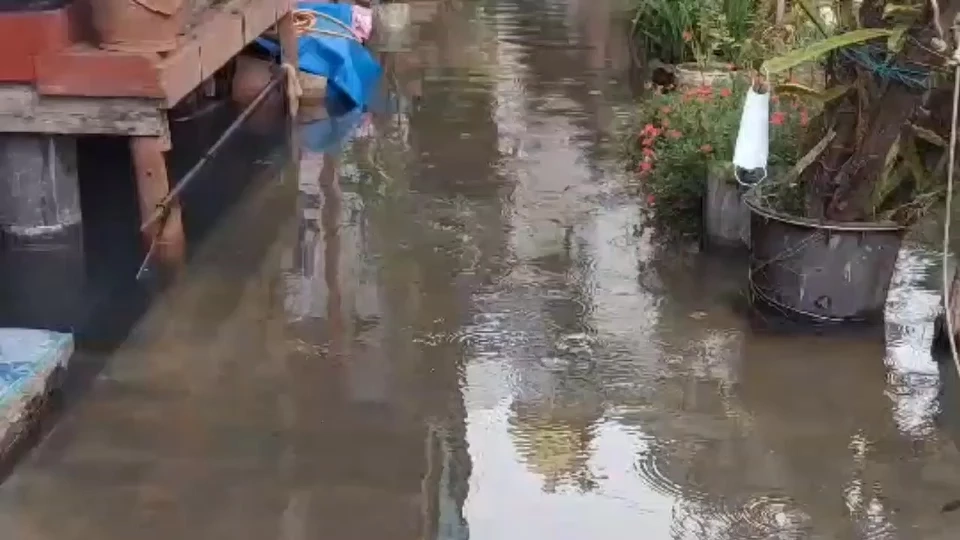 น้ำท่วมเกาะปันหยี