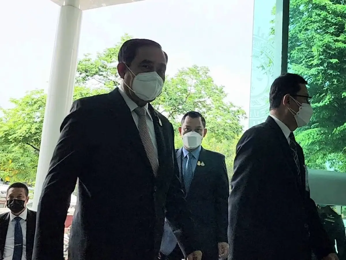 “นายกฯ” เห็นใจคนกทม. เจอน้ำท่วม ย้ำมีหน่วยงานแก้ปัญหาอยู่แล้ว