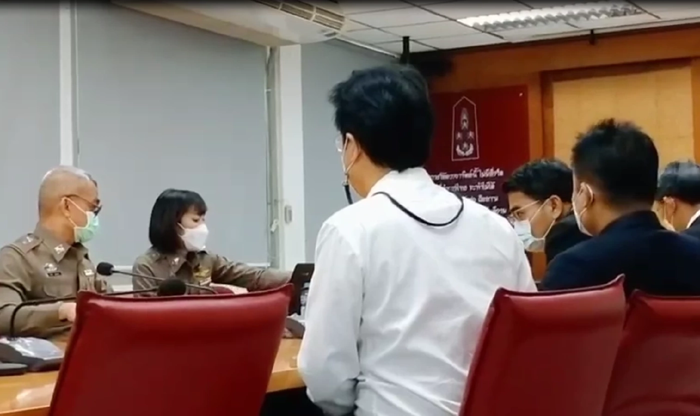 "ปริญญ์" โผล่รับข้อหาเพิ่ม คดี "พรากผู้เยาว์" อนาจารนักศึกษาฝึกงาน