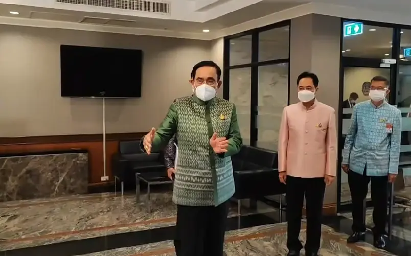 พล.อ.ประยุทธ์ จันทร์โอชา นายกรัฐมนตรี และ รมว.กลาโหม 