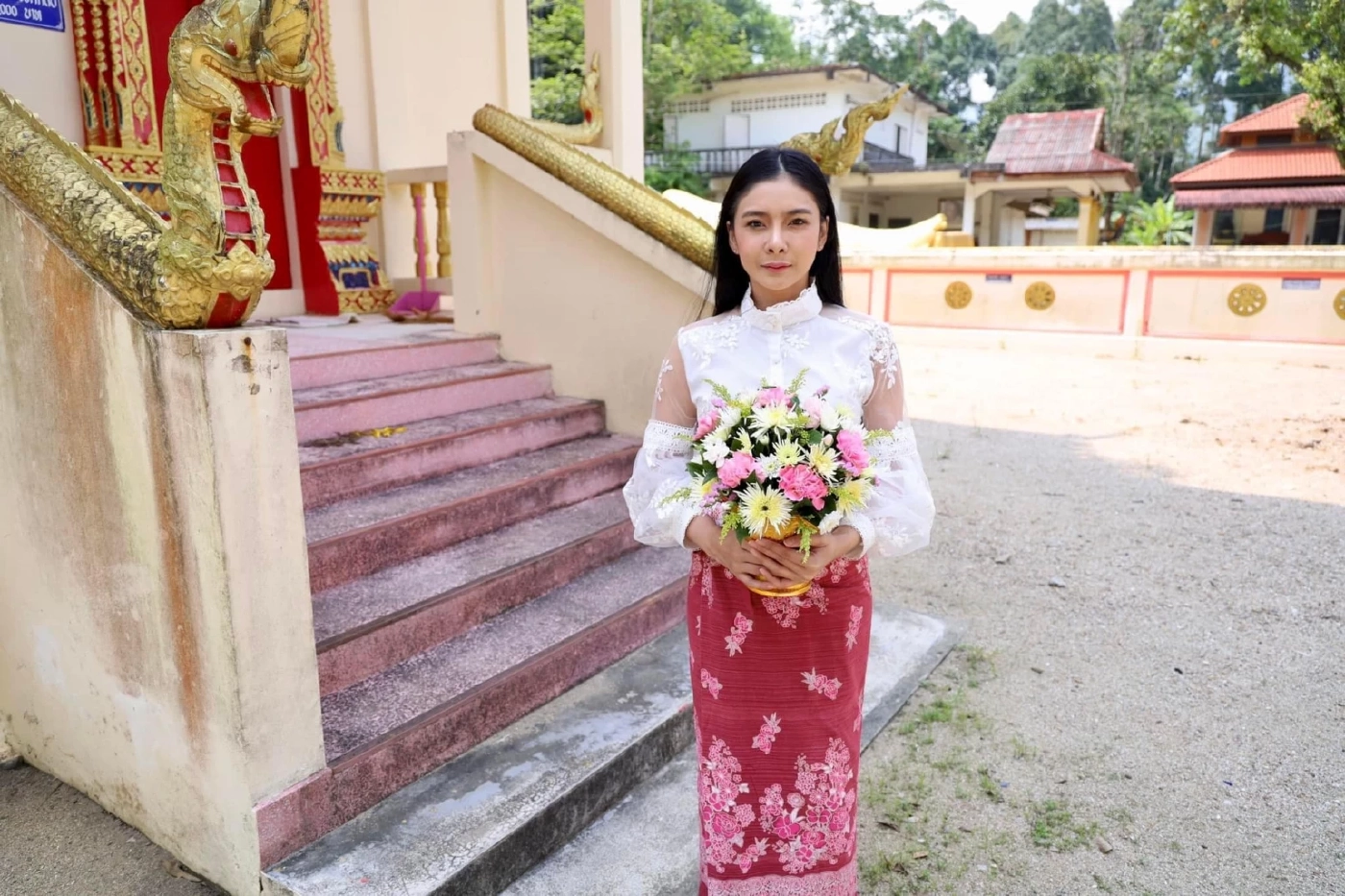 สมใจแล้ว ! “สีกาตอง” จ่อเป็นดาราหน้าใหม่ แย้ม “เจ๊คนดัง” ดันเข้าวงการ