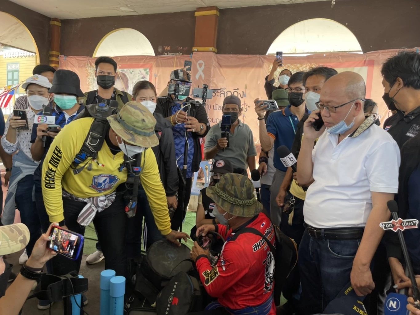 "อัจฉริยะ" นำทีมนักประดาน้ำ งมหาจุด "แตงโม" ตกน้ำ หาหลักฐานมอบดีเอสไอ 