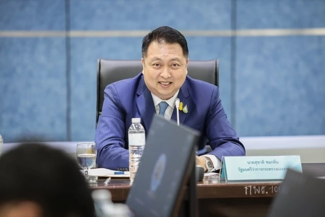 กรมการจัดหางานเผย เฉพาะ เม.ย. คนว่างงาน เกือบแสนราย