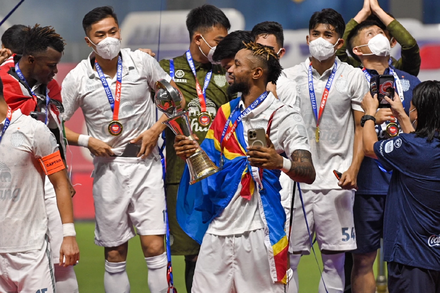 บุรีรัมย์ถล่มประจวบยับ 4-0 ผงาดคว้าแชมป์ลีกคัพสมัย 6