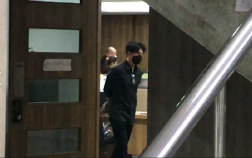  “ต๊ะ บอยสเก๊าท์” ถูกหมายจับคดี “หวยทิพย์” ขายสลากกินแบ่งรัฐบาล โดยไม่มีใบจริง