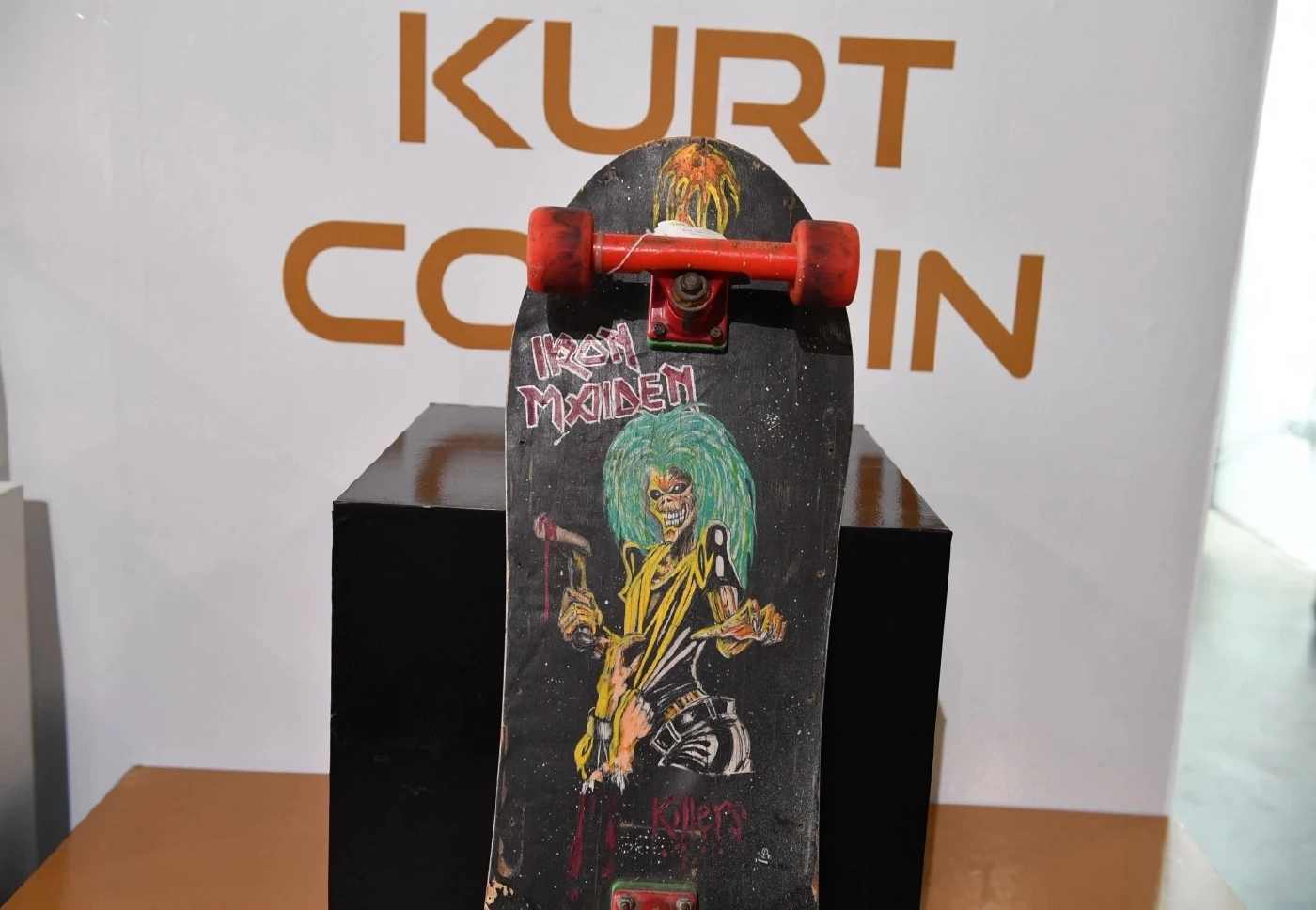 เฟนเดอร์ มัสแตง ของราชาเพลงกรันจ์  “เคิร์ท โคเบน” เคาะขายที่ราคา 150 ล้านบาท