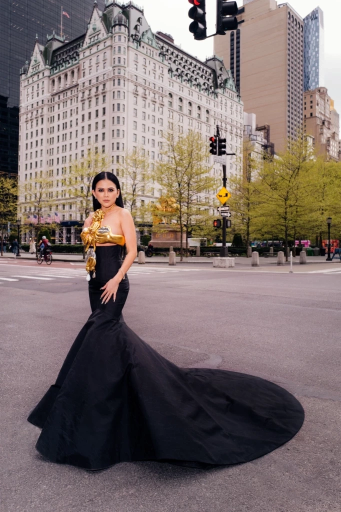 “ป่าน ณิชาภัทร” สาวไทยหนึ่งเดียว เฉิดฉายในงาน Met Gala 2022