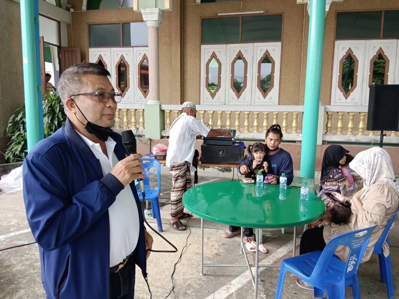 ทนายสมพร ดำพริก ทนายสิทธิมนุษยชน  ผู้สมัครเลือกตั้งส.ก. เขตมีนบุรี พรรคไทยสร้างไทย