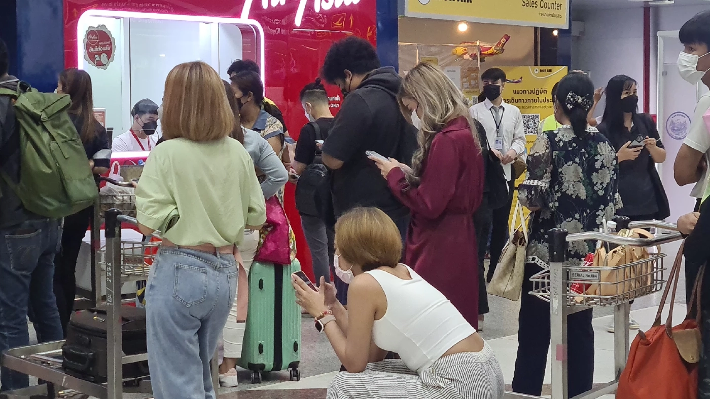 เครื่องบินยางแตก ทำการบินพาณิชย์สนามบินอุบลฯ ยกเลิก 9 เที่ยวบินวันนี้