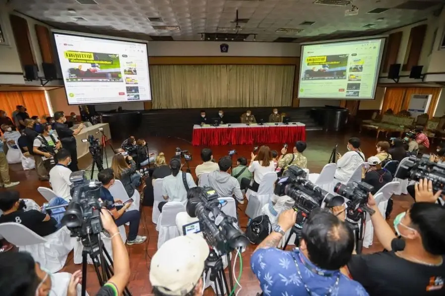 เรียก “อัจฉริยะ”พร้อมตำรวจ 4 นายสอบข้อเท็จจริงพรุ่งนี้