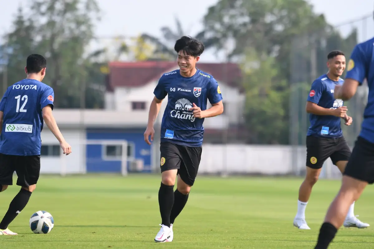 "ช้างศึก"ซ้อมครั้งแรกก่อนซีเกมส์ "มาโน่"หวังลูกทีมเข้าใจแท็กติกโดยเร็ว