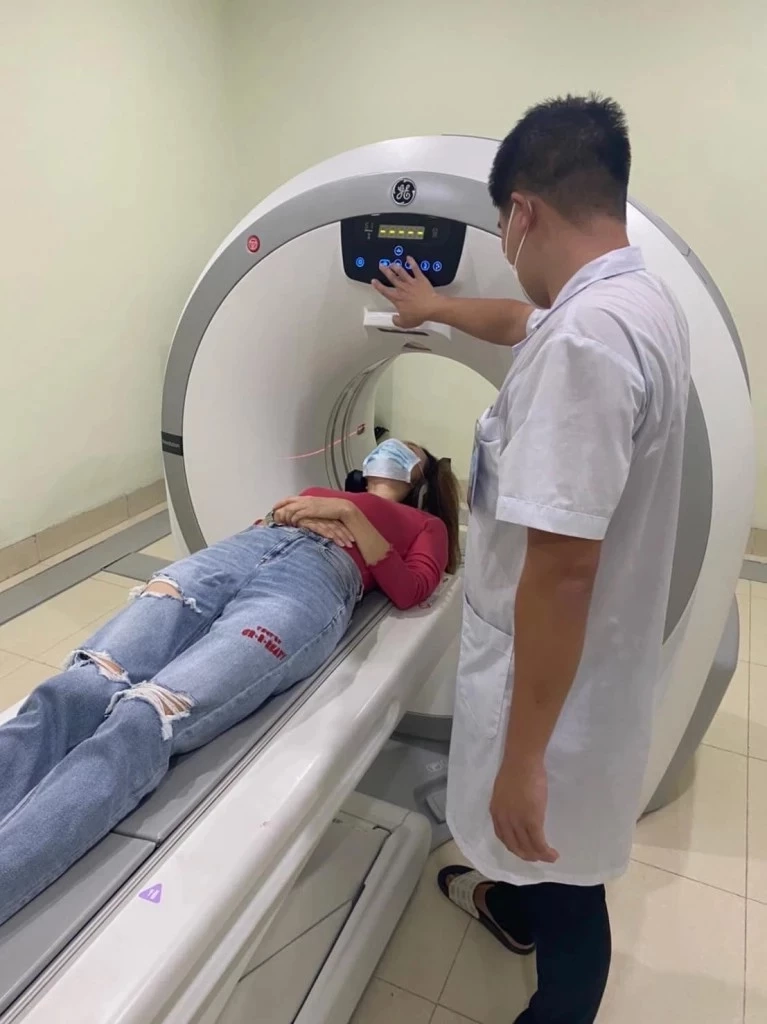 "บิ๊กป้อม"ต่อสายให้กำลังใจ"มาดามแป้ง"หลังเกิดอุบัติเหตุจนจมูกร้าว