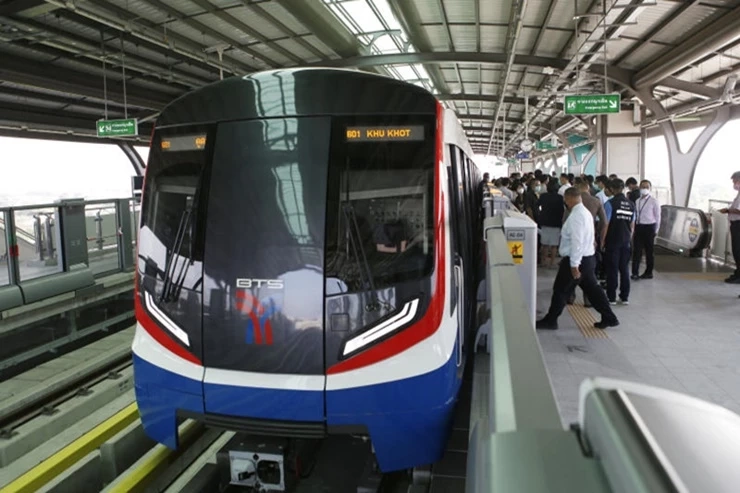 "ชัชชาติ" ไม่กังวลถูก กกต. ตรวจสอบ 2 เรื่องร้องเรียน ยันชี้แจงไปหมดแล้ว