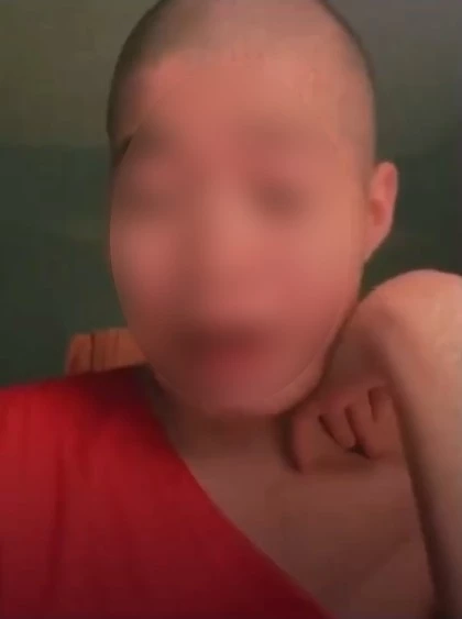 ฉาวอีก! เพจดังเปิดคลิป &quot;เณร&quot; ไลฟ์สดปัดเป็น &quot;เด็กเอ็น&quot; ให้หลวงพี่  