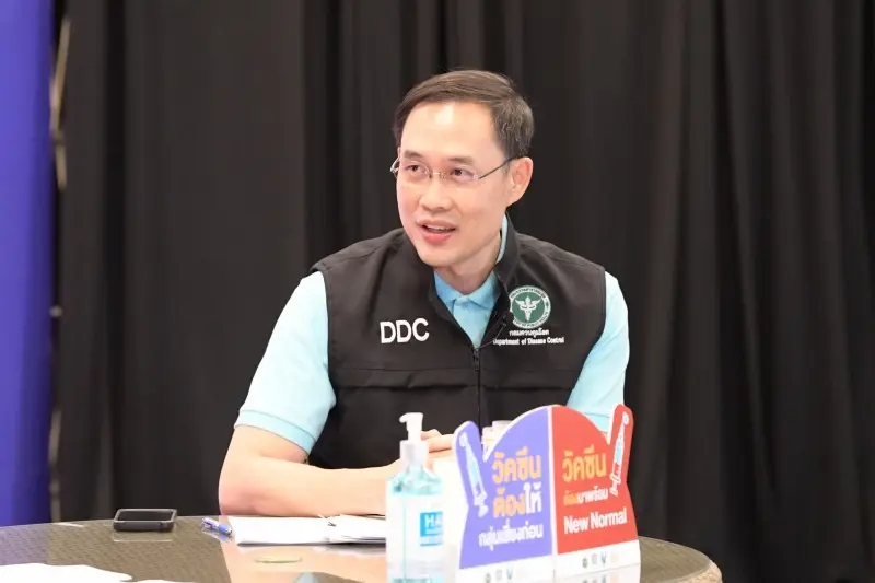 นพ.จักรรัฐ พิทยาวงศ์อานนท์ 