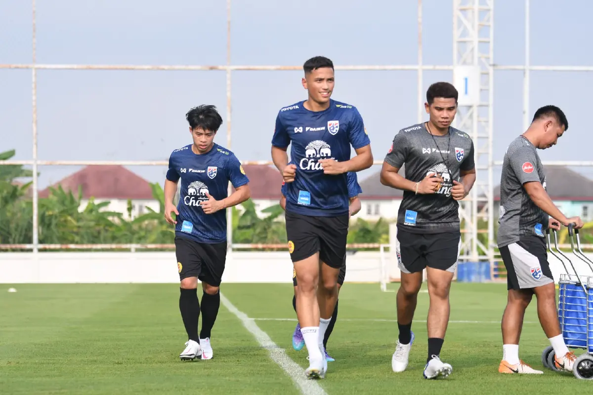 "ช้างศึก"ซ้อมครั้งแรกก่อนซีเกมส์ "มาโน่"หวังลูกทีมเข้าใจแท็กติกโดยเร็ว