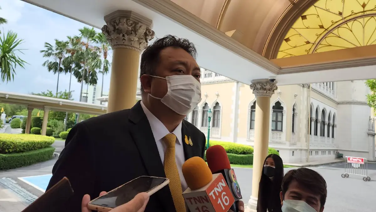 "สุชาติ"เผยคลื่นลมสงบหลังได้คุยพรรคเล็ก แต่ไม่รับปาก 250 เสียงรัฐคุมอยู่