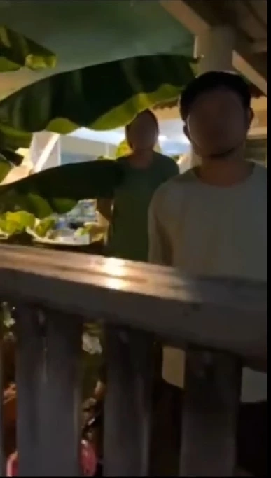 เดือด! "หญิงหัวร้อน" ฉุนทวงเงินพ่อค้าไม้ด่าง ก่อนชักปืนไล่ยิงหวิดดับ