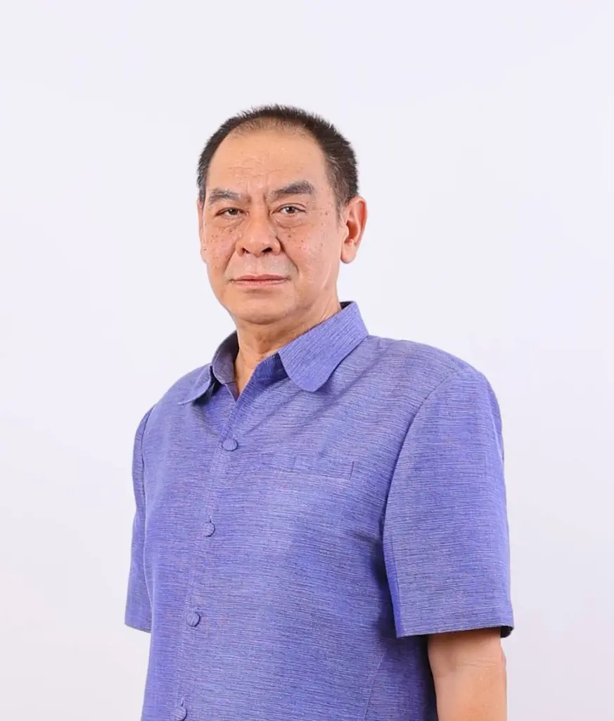 นายธวัชชัย เดชาเชษฐ์ ผู้อำนวยการสำนักงานเศรษฐกิจการเกษตรที่ 1 เชียงใหม่ (สศท.1) 